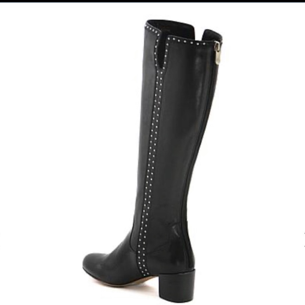 NWB Adrienne Vittadini boots size 8.5
